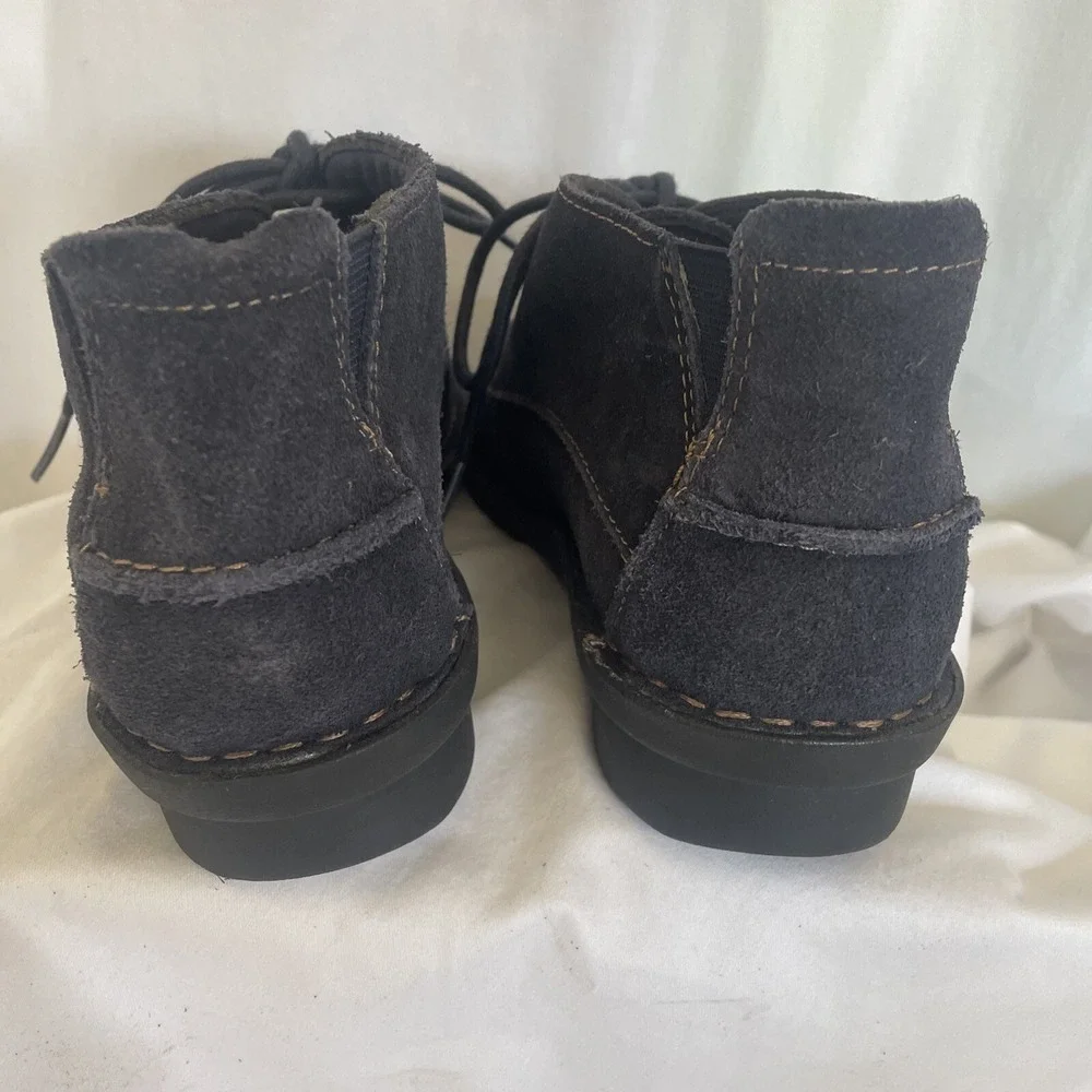 Clarks Womens 15260 Chukka Lace Up Navy Blue Suede Ankle Boots Size 5M 2015‎